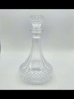 Cut Crystal Clear Decanter - 10"